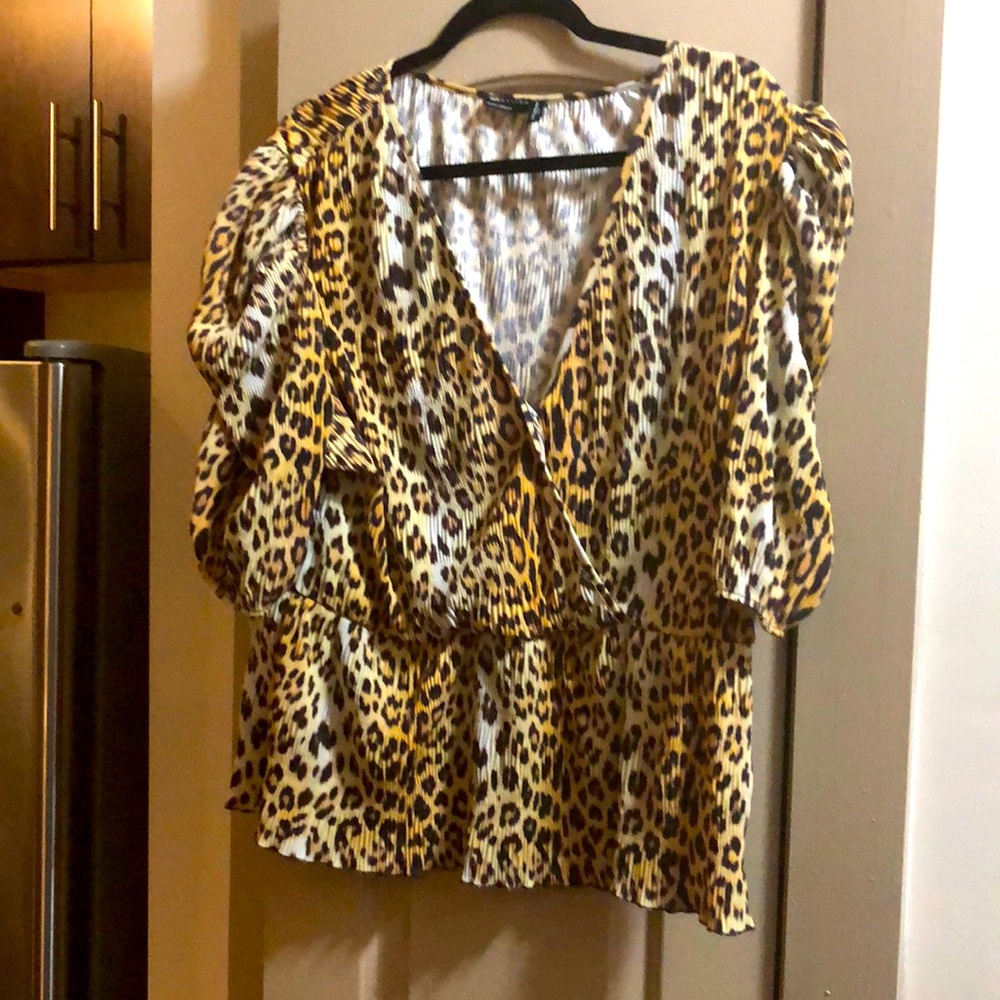ASOS Design Leopard print top ready to stop your spring off hot! 🔥🔥🔥